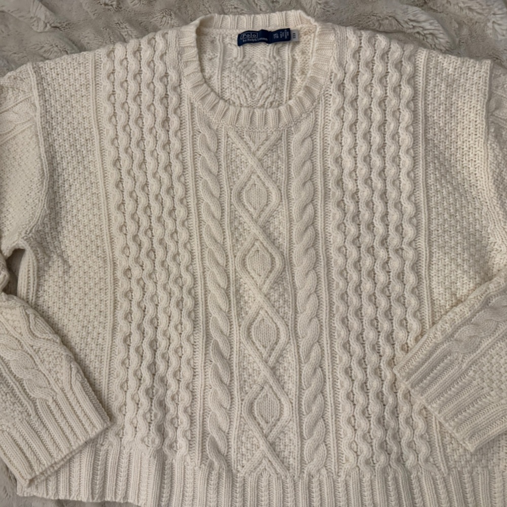 Cozy and classic Polo Ralph Lauren cream cable knot sweater